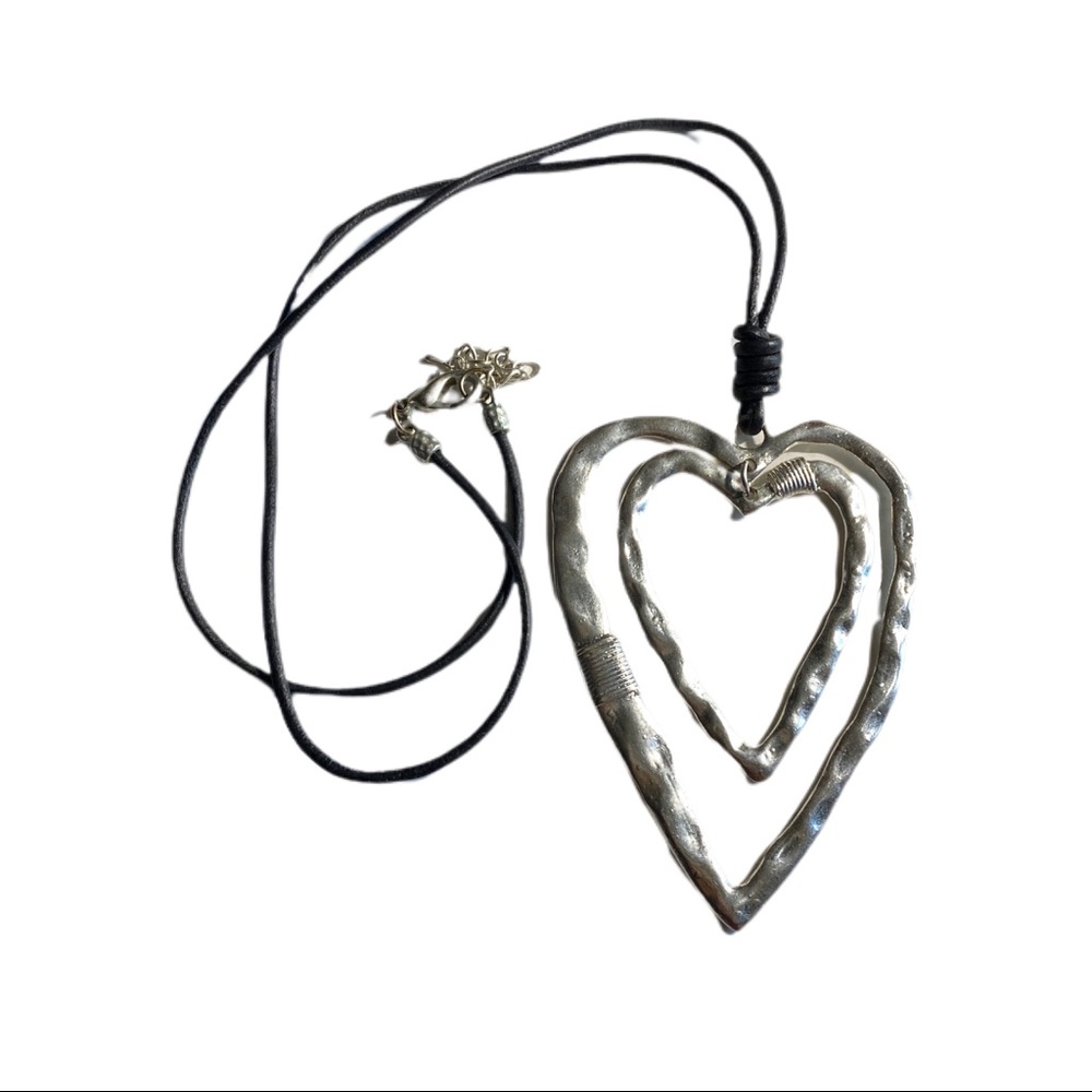 Hammered Silver Tone Double Heart Pendant Black Cord Statement‎ Necklace Boho